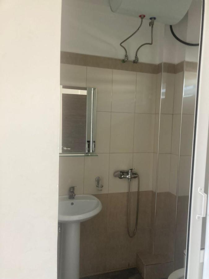 Niko'S Apartments Sarande Bagian luar foto